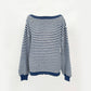 Locker sitzender, schulterfreier, gestreifter Strickpullover für Damen