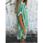 Locker sitzendes bedrucktes Kurzarmkleid mit Taschen
