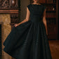 Elegantes Midikleid mit fließendem Korsett