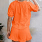 2-teilige Outfits für Frauen T-Shirt mit Reißverschluss und Shorts mit Rüschensaum