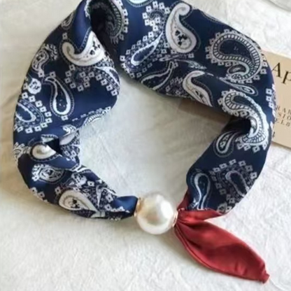 ✨Limited stock available, don’t miss out!🎉No-Tie Magnetic Pearl Clasp Soft Scarf