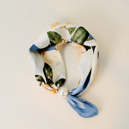 ✨Limited stock available, don’t miss out!🎉No-Tie Magnetic Pearl Clasp Soft Scarf