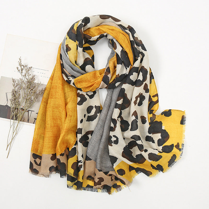 ✨Limited stock available, don’t miss out!🎉Versatile Lightweight Leopard Print Shawl Scarf