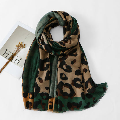 ✨Limited stock available, don’t miss out!🎉Versatile Lightweight Leopard Print Shawl Scarf