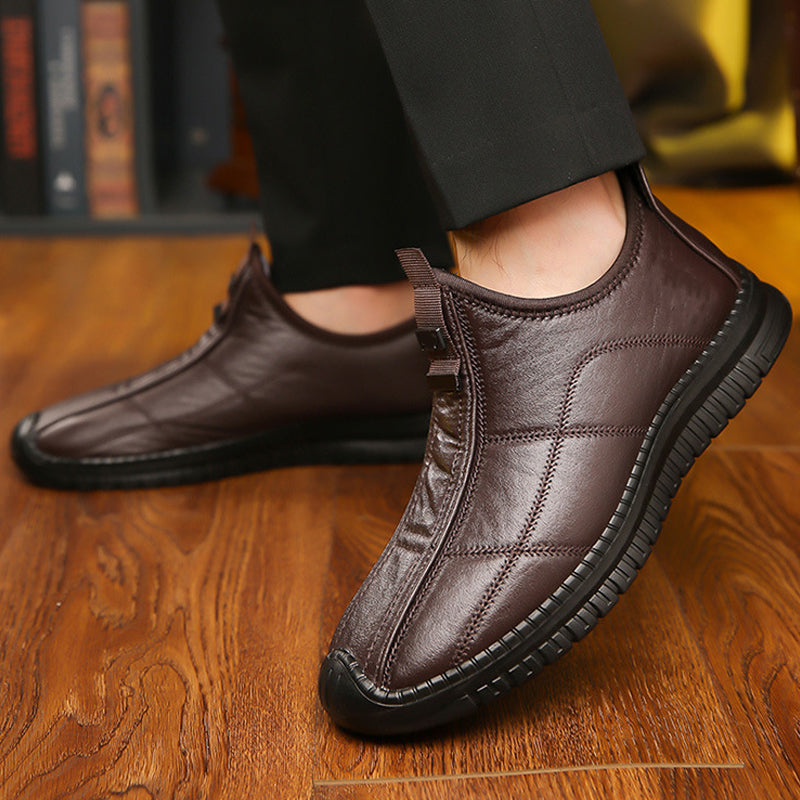 ⏰ Seasonal changeover sale: 50% off – quality at half the price! ✨Men's Plush-Lined Non-Slip Walking Shoes